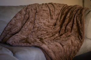 Luxury Solid Cinnamon Mocha Brown Wooded River Faux Fur with Sherpa Backside Soft Warm Fleece Throw Blanket